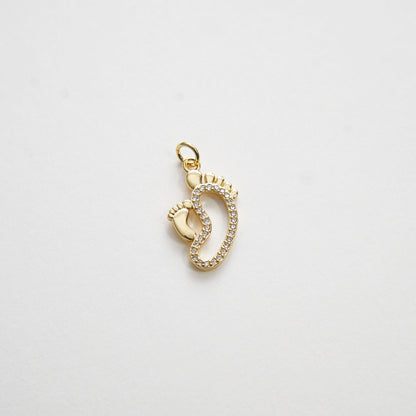 18K Gold Filled Hand Charm Pendant for Jewelry Making