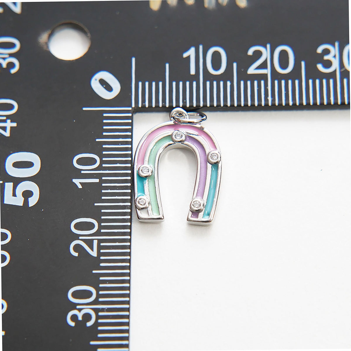 18K Gold Filled Enamel Horseshoe Charm Pendant for Jewelry Making