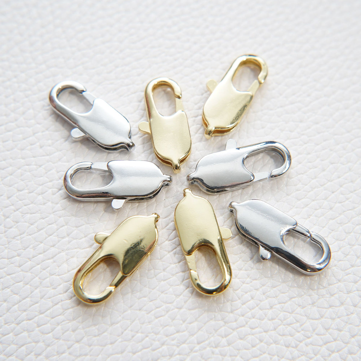 Gold Necklace Connector Clasp,18K Gold Filled Lobster Clasp Gold Lobster Claw for DIY Jewelry Finding Necklace Bracelet