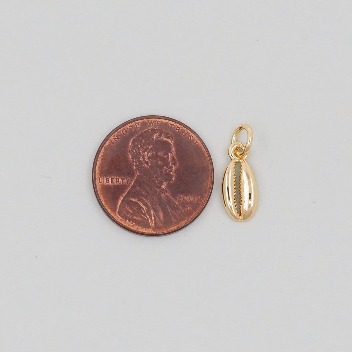 Gold Shell Charms,18K Gold Filled Conch Shell Pendant,Conch Shell Charm Bracelet Necklace for DIY Jewelry Making Supply