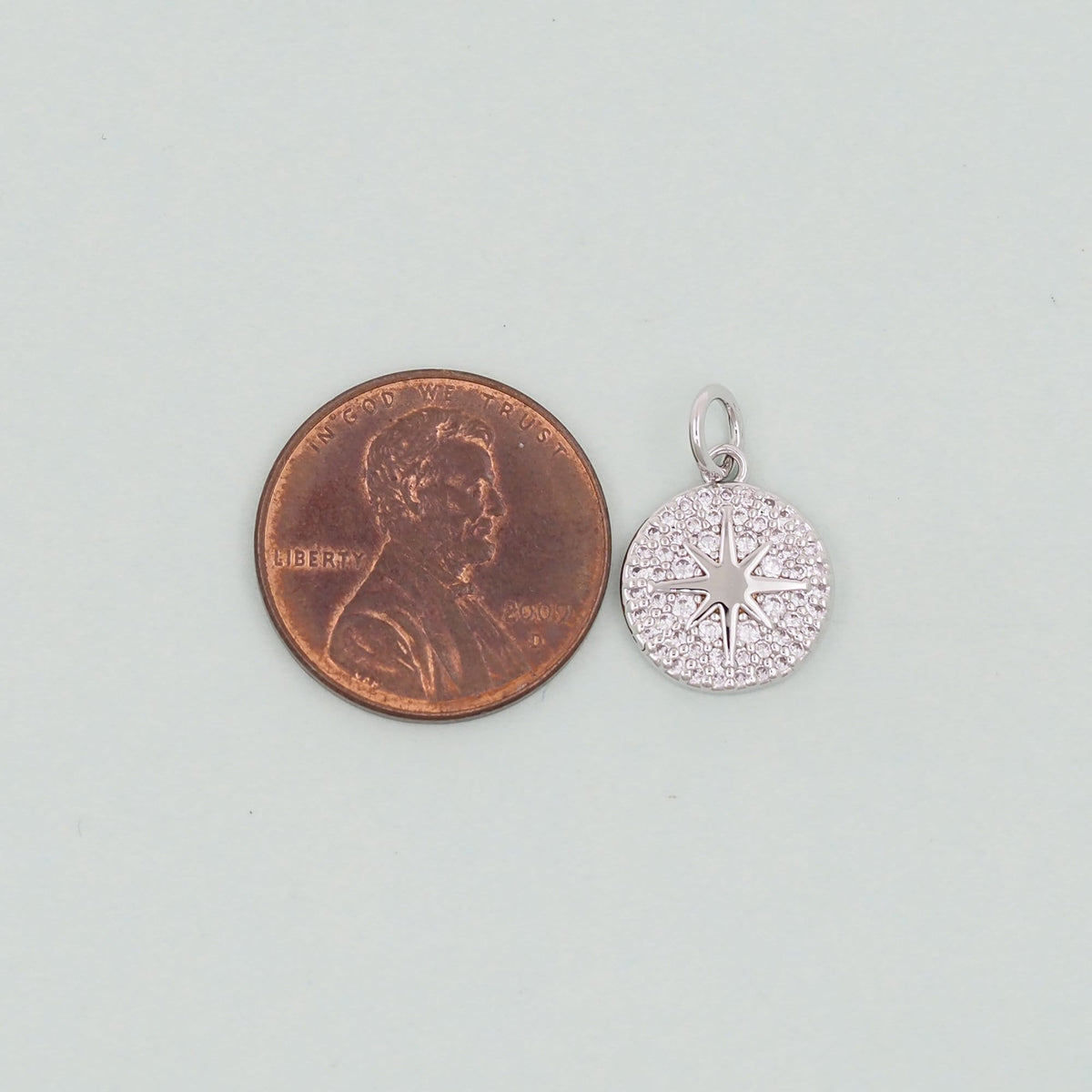 Gold Round Star Charms,18K Gold Filled Starburst Pendant,North Star Charm Bracelet Necklace for DIY Jewelry Making Supply