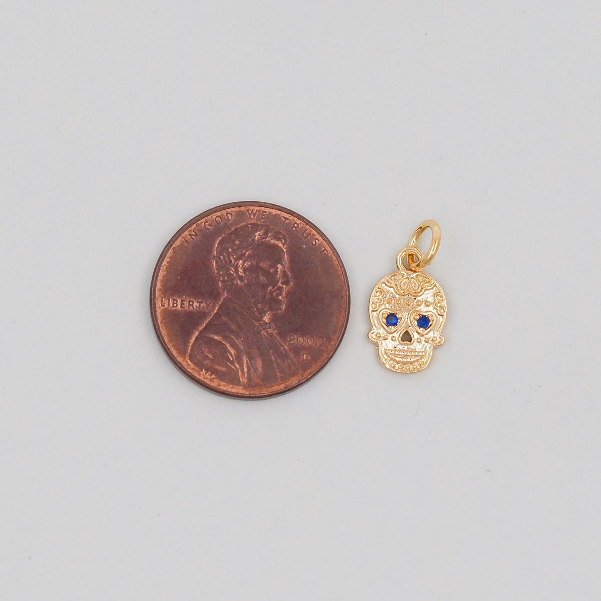 18K Gold Filled Hand Charm Pendant for Jewelry Making