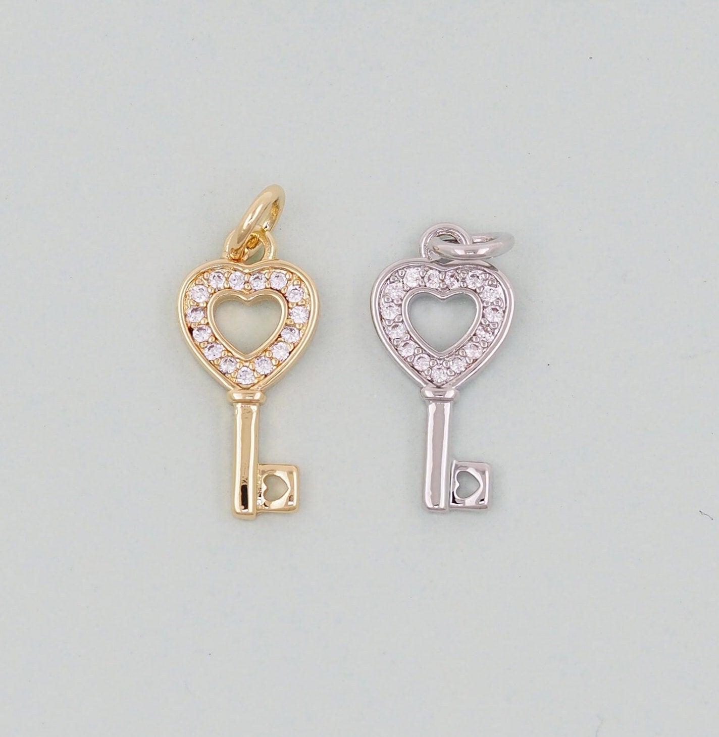 Gold Heart Key Charms,18K Gold Filled Key Pendant,Key Charm Bracelet Necklace for DIY Jewelry Making Supply
