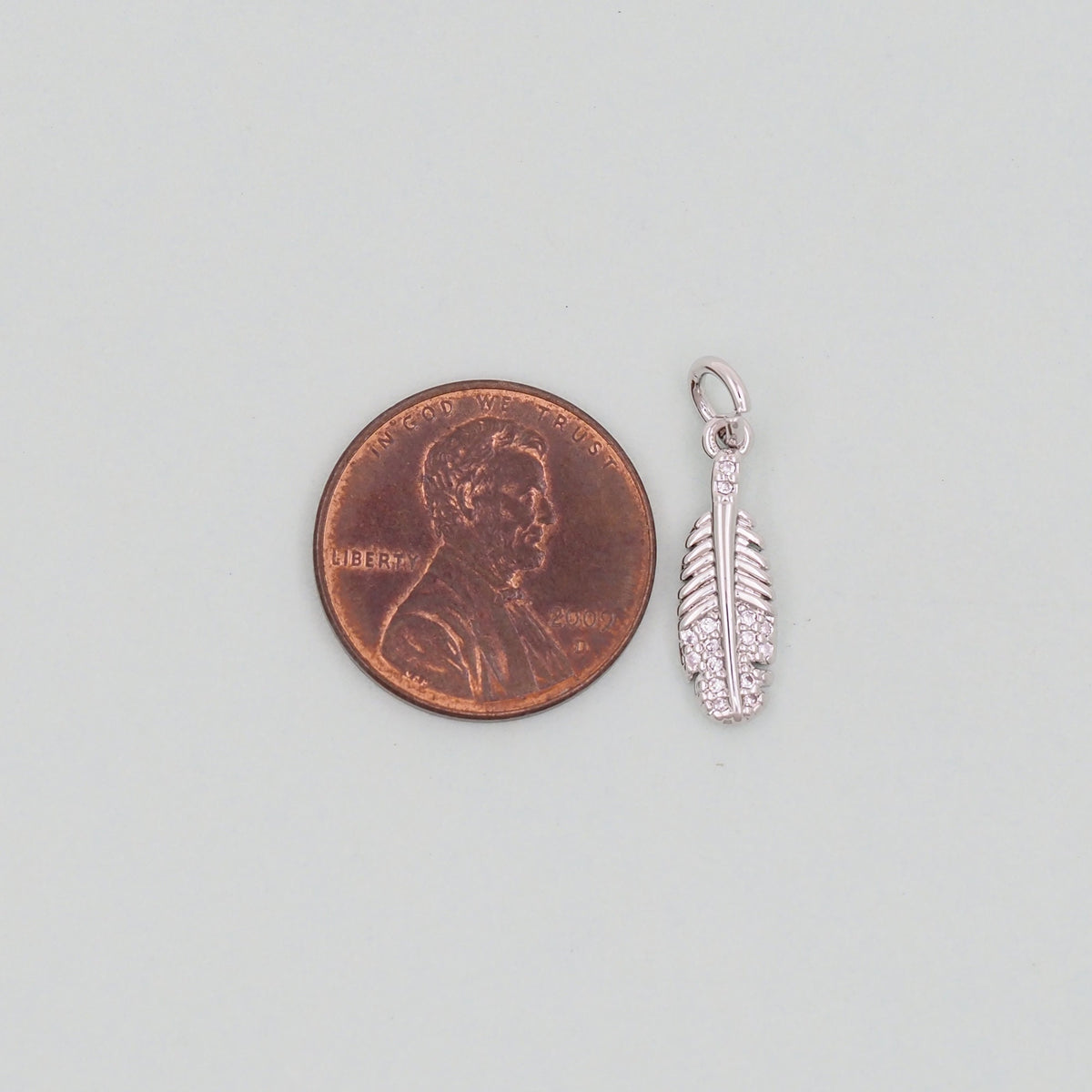 18K Gold Filled Hand Charm Pendant for Jewelry Making