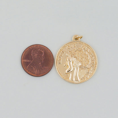 18K Gold Filled Round Charm Pendant for Jewelry Making