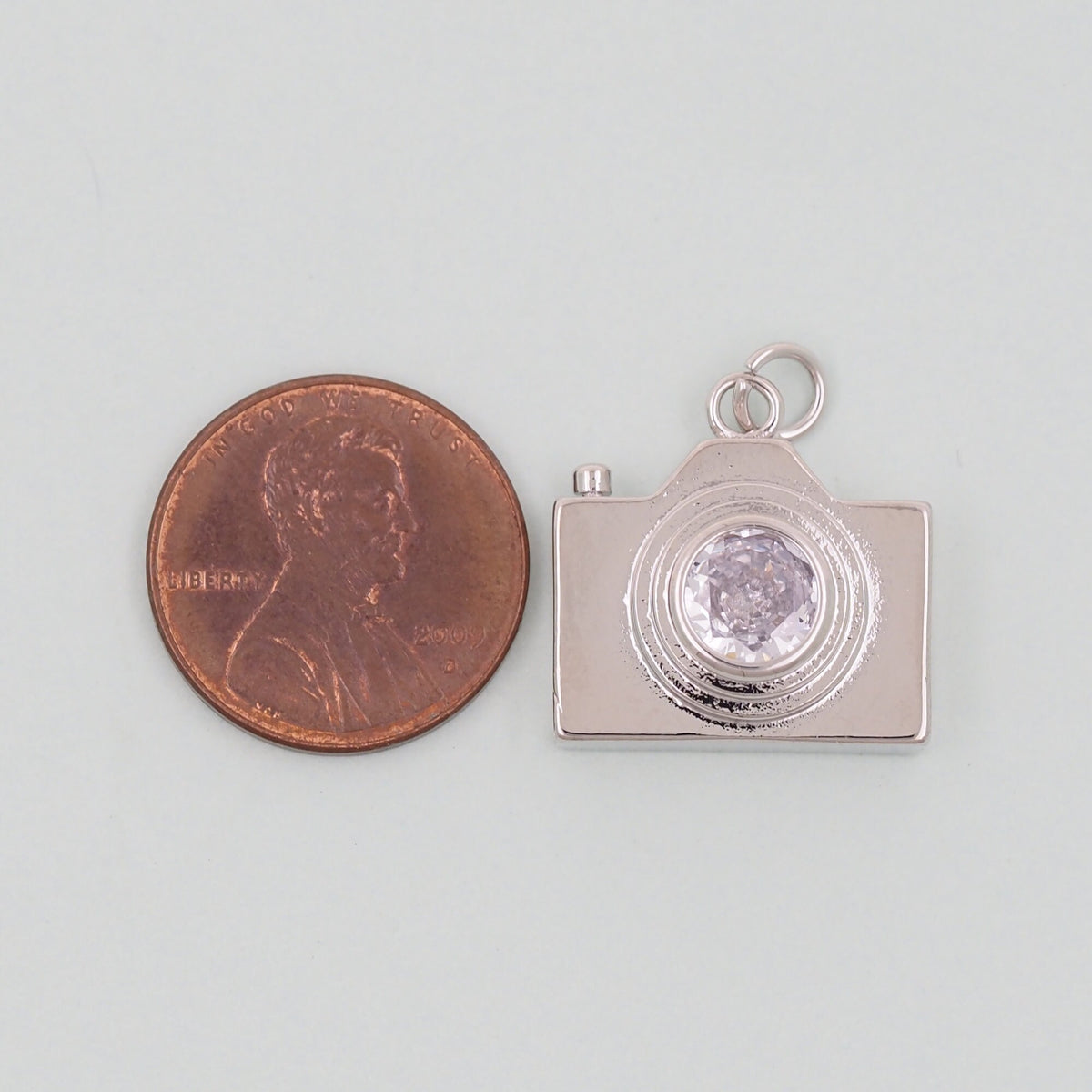 Gold camera Charms,18K Gold Filled camera Pendant,camera Charm Bracelet Necklace for DIY Jewelry Making Supply