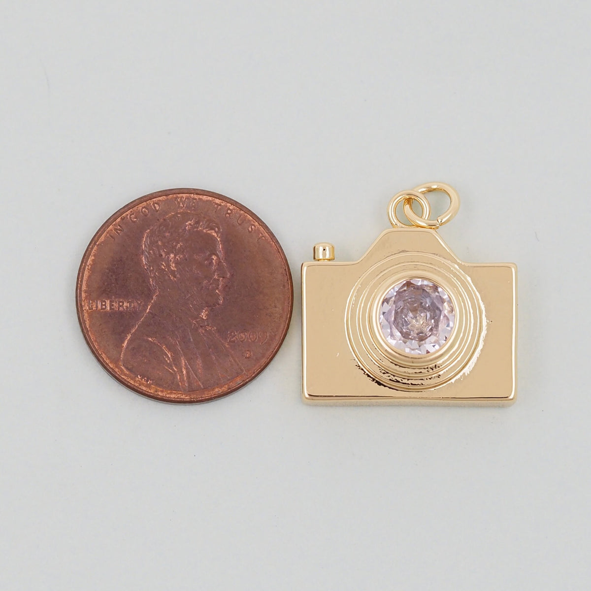 Gold camera Charms,18K Gold Filled camera Pendant,camera Charm Bracelet Necklace for DIY Jewelry Making Supply