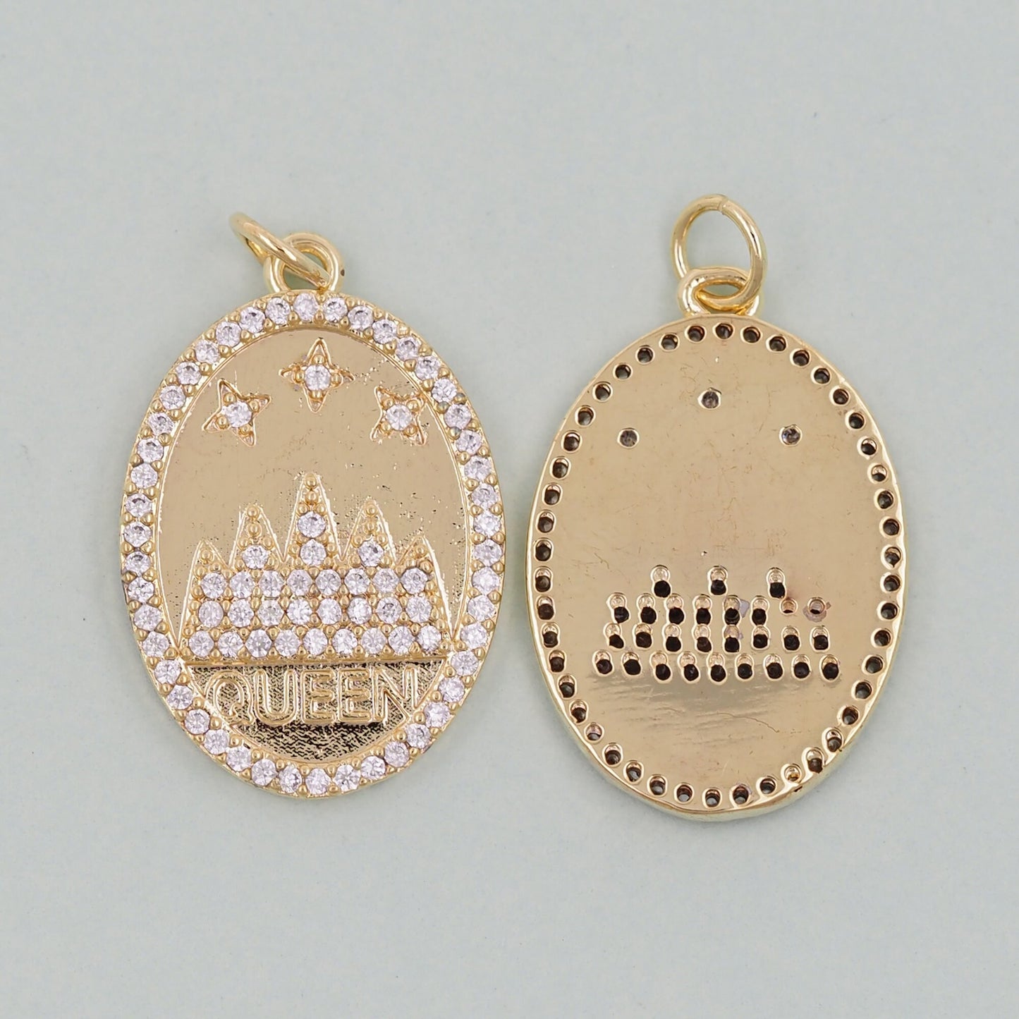 Gold queen Charms,18K Gold Filled queen Pendant,Oval Charm Bracelet Necklace for DIY Jewelry Making Supply