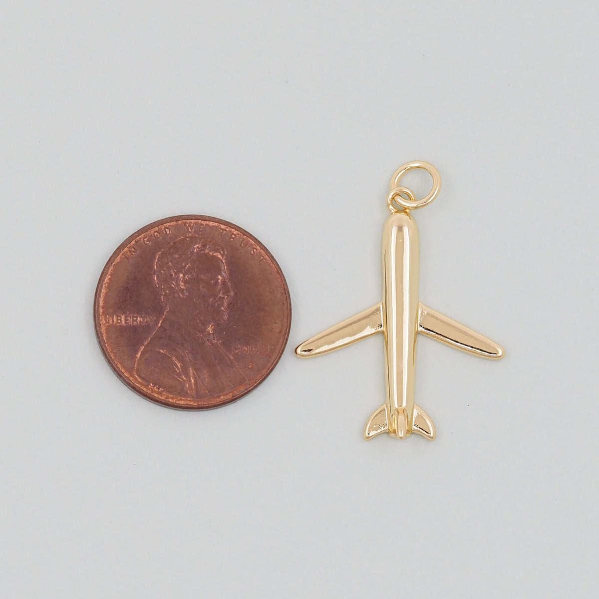 18K Gold Filled Hand Charm Pendant for Jewelry Making