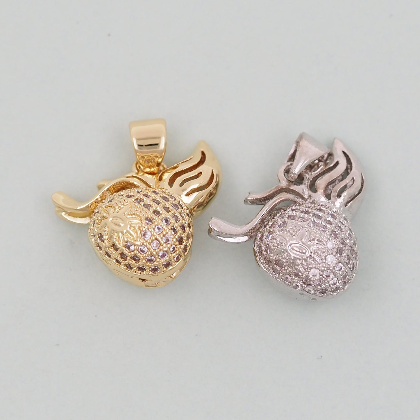 18K Gold Filled Geometric Pendant,Geometric Charm Bracelet Necklace for DIY Jewelry Making Supply