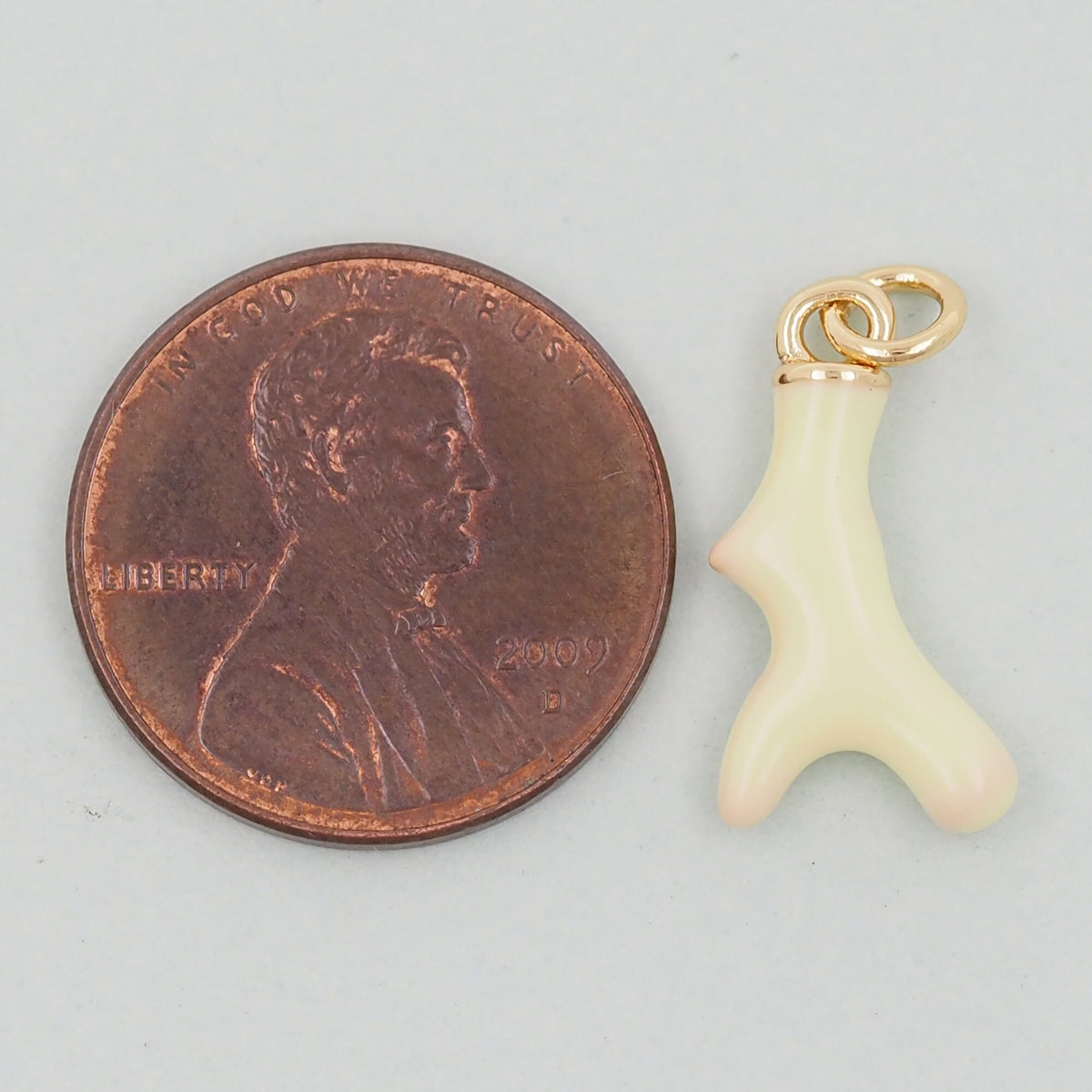 18K Gold Filled Hand Charm Pendant for Jewelry Making