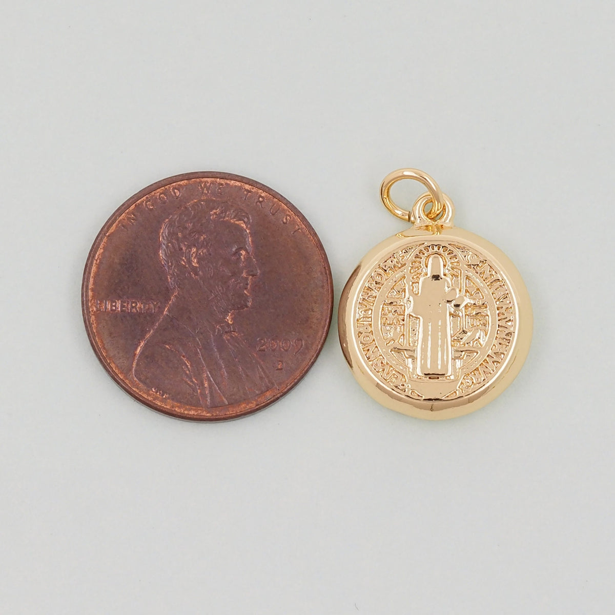 18K Gold Filled Hand Charm Pendant for Jewelry Making