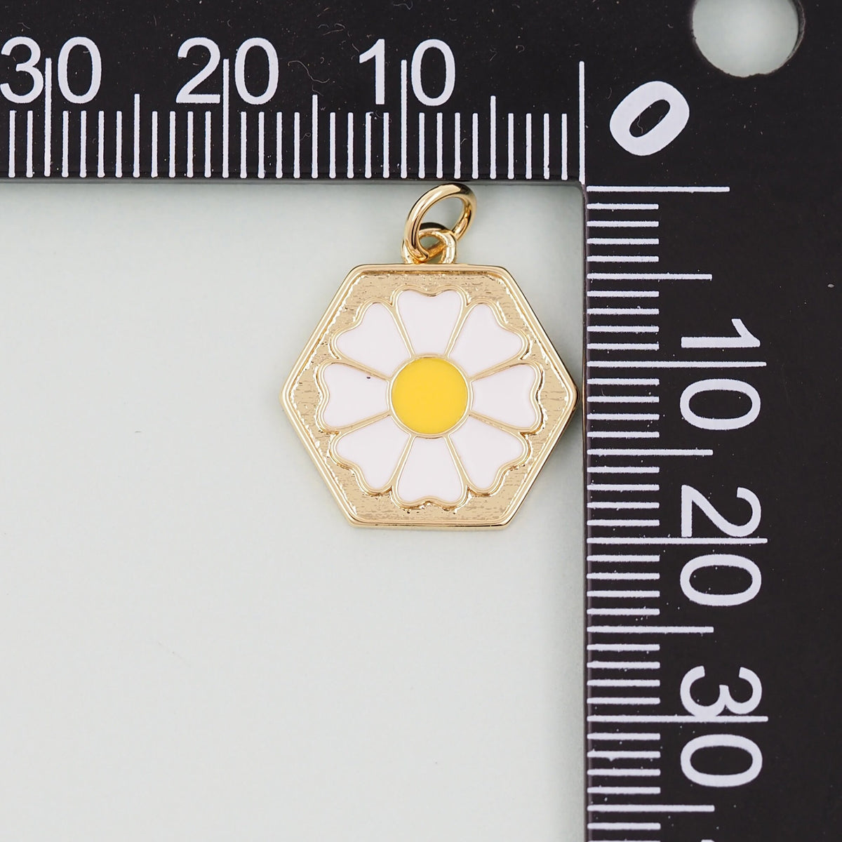 18K Gold Filled Hand Charm Pendant for Jewelry Making