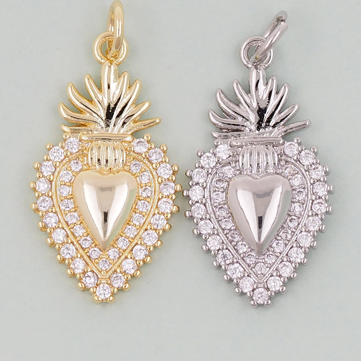 18K Gold Filled Sacred Heart Charm Pendant for Jewelry Making