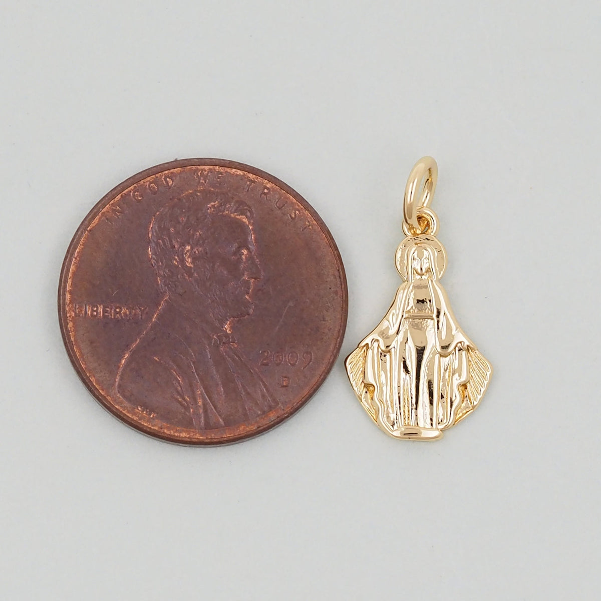 Gold Our Lady of Guadalupe Charms,18K Gold Filled virgin mary Pendant Charm Bracelet Necklace for DIY Jewelry Making Supply