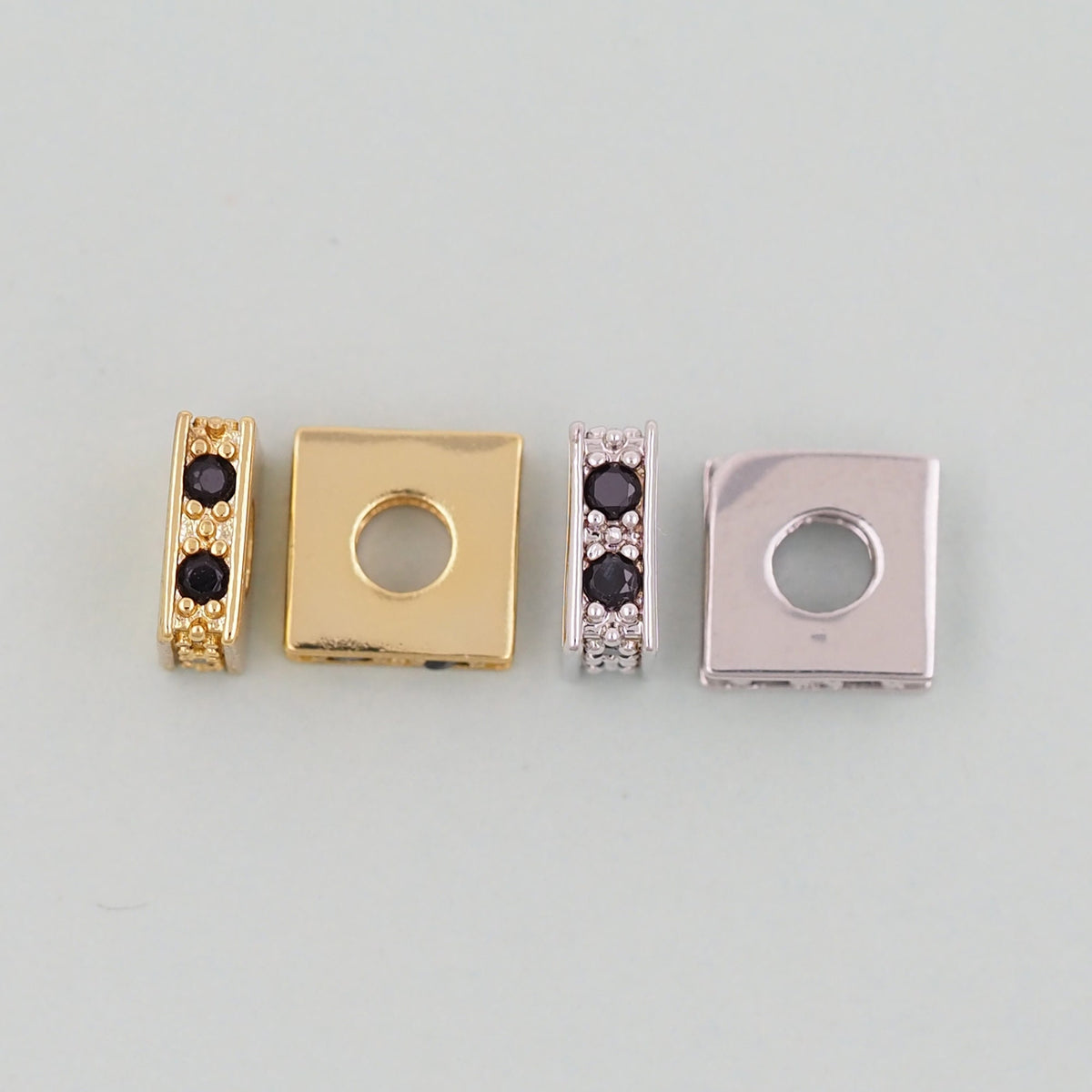 18K Gold Filled Hand Charm Pendant for Jewelry Making
