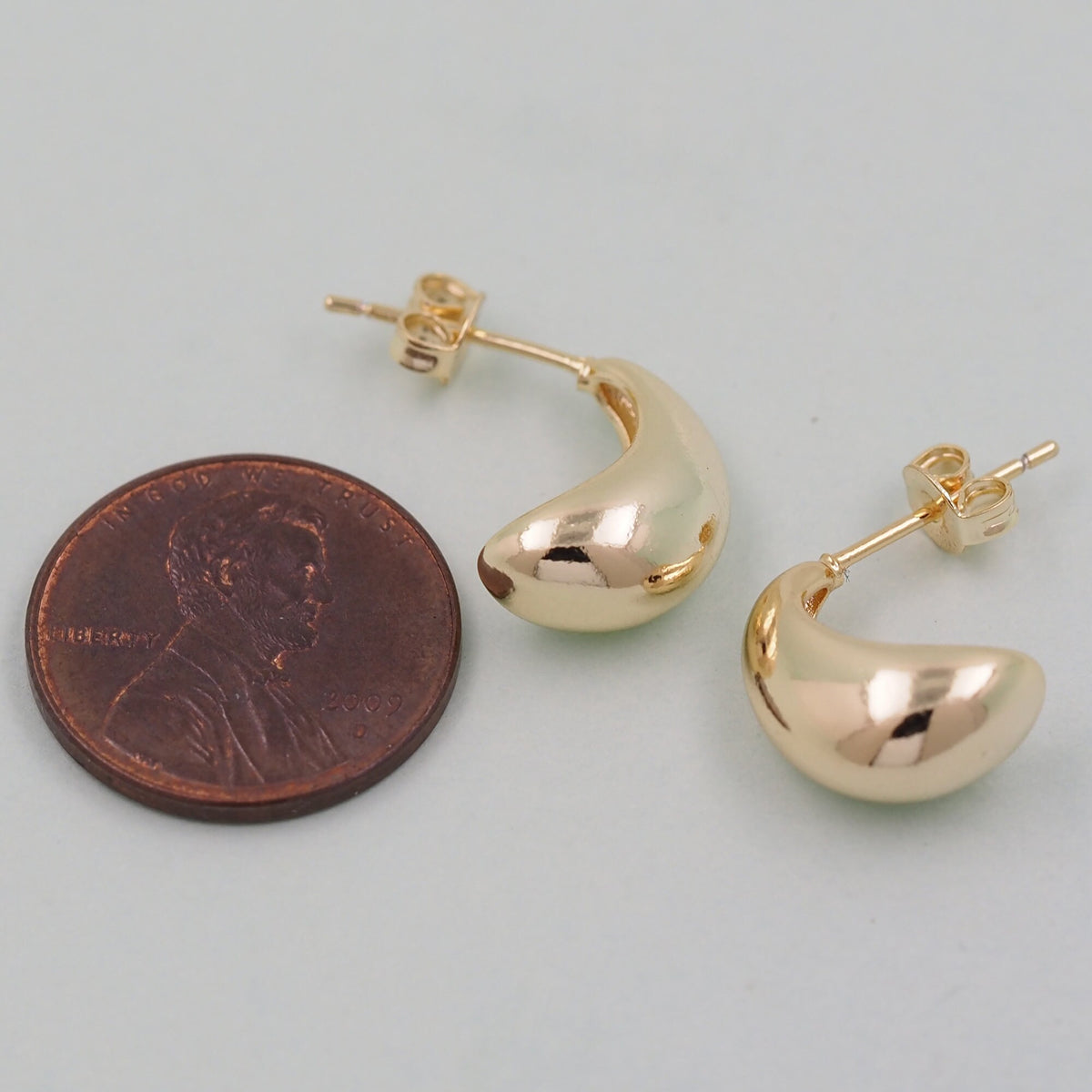 1pair 14K Gold Filled Thick Hoops Earrings,Gold Earrings,Dainty Hoops Huggie,Gold Huggies Hoop Earrings