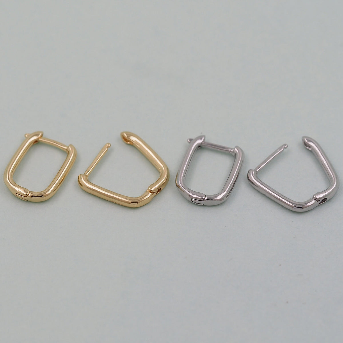 18K Gold Filled Oval Huggie Hoop Earrings for Jewelry Making