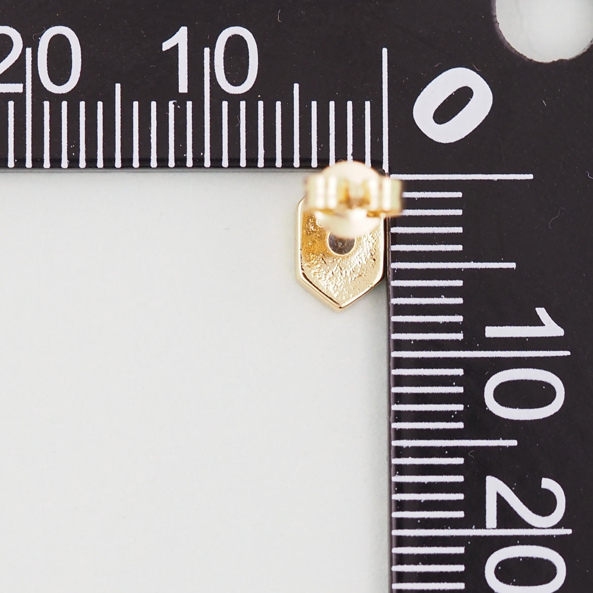 18K Gold Filled Hand Charm Pendant for Jewelry Making