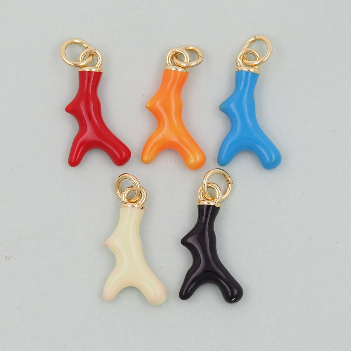 18K Gold Filled Hand Charm Pendant for Jewelry Making