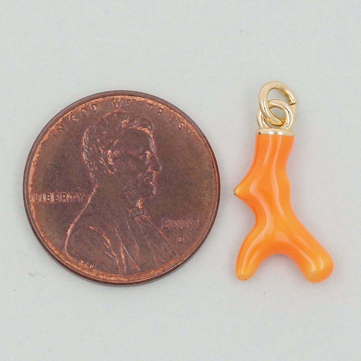 18K Gold Filled Hand Charm Pendant for Jewelry Making