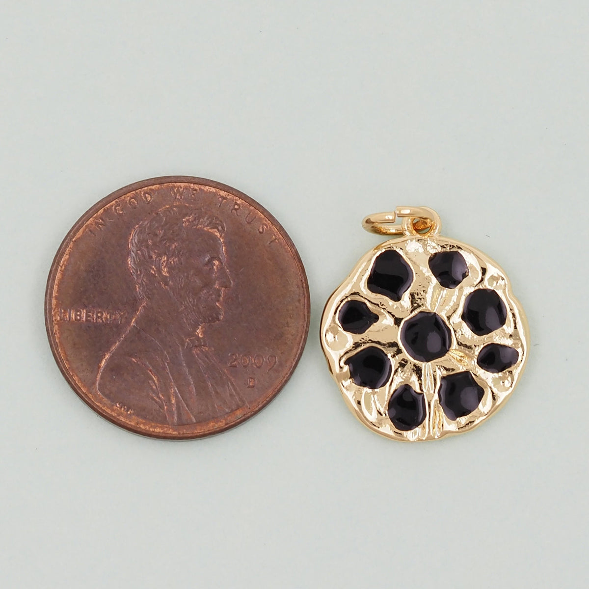 Gold Round Charms,18K Gold Filled Round Pendant,Round Charm Bracelet Necklace for DIY Jewelry Making Supply