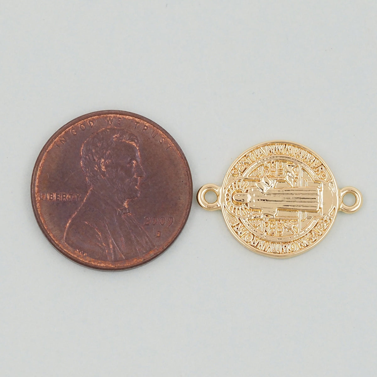 18K Gold Filled Hand Charm Pendant for Jewelry Making