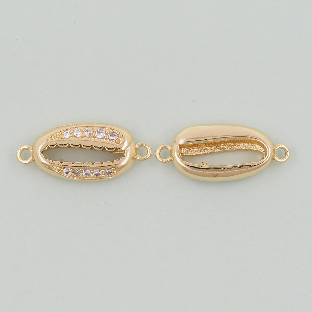 Gold Shell Connector Charms,18K Gold Filled Conch Shell Pendant,Conch Shell Charm Bracelet Necklace for DIY Jewelry Making Su