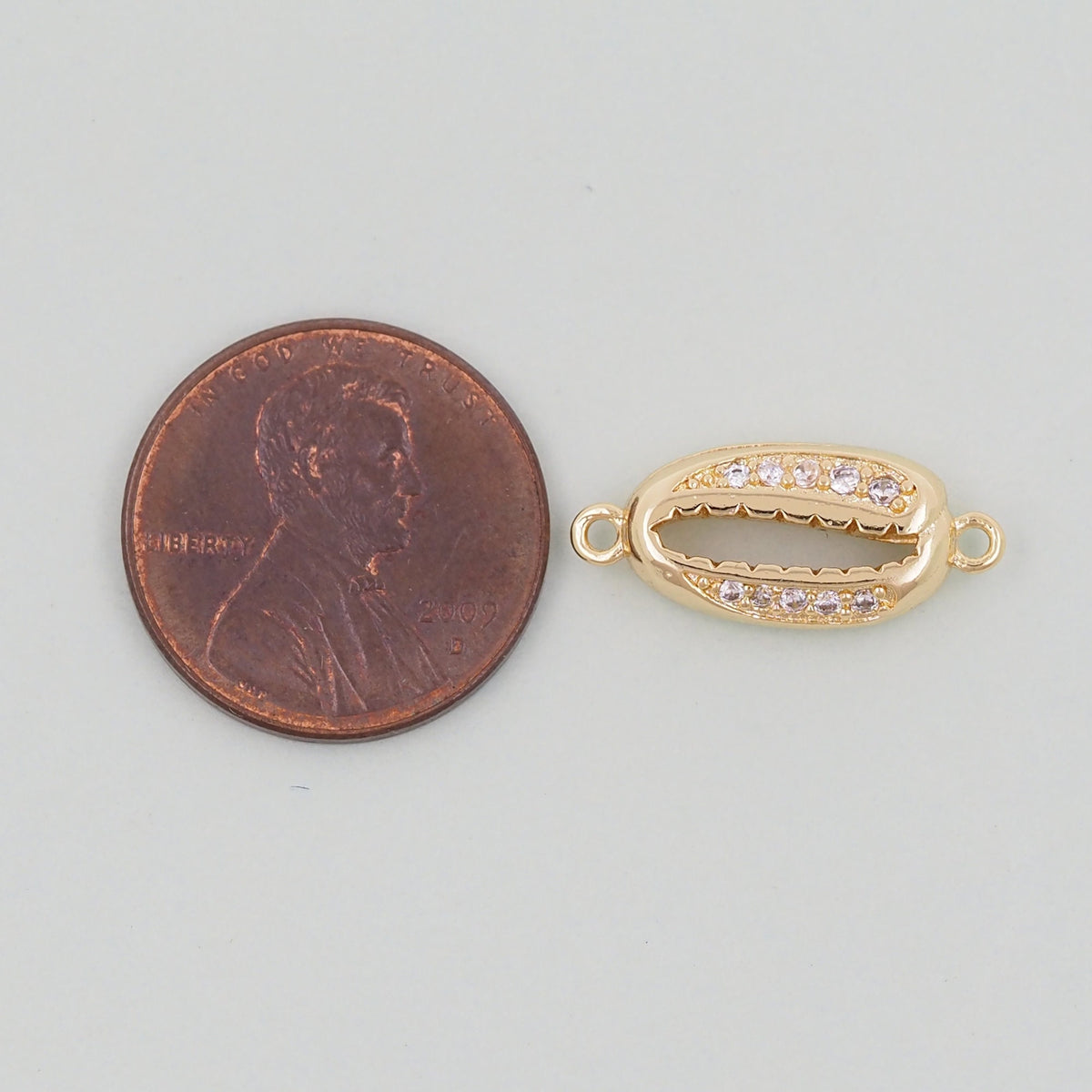 18K Gold Filled Shell Charm Pendant for Jewelry Making