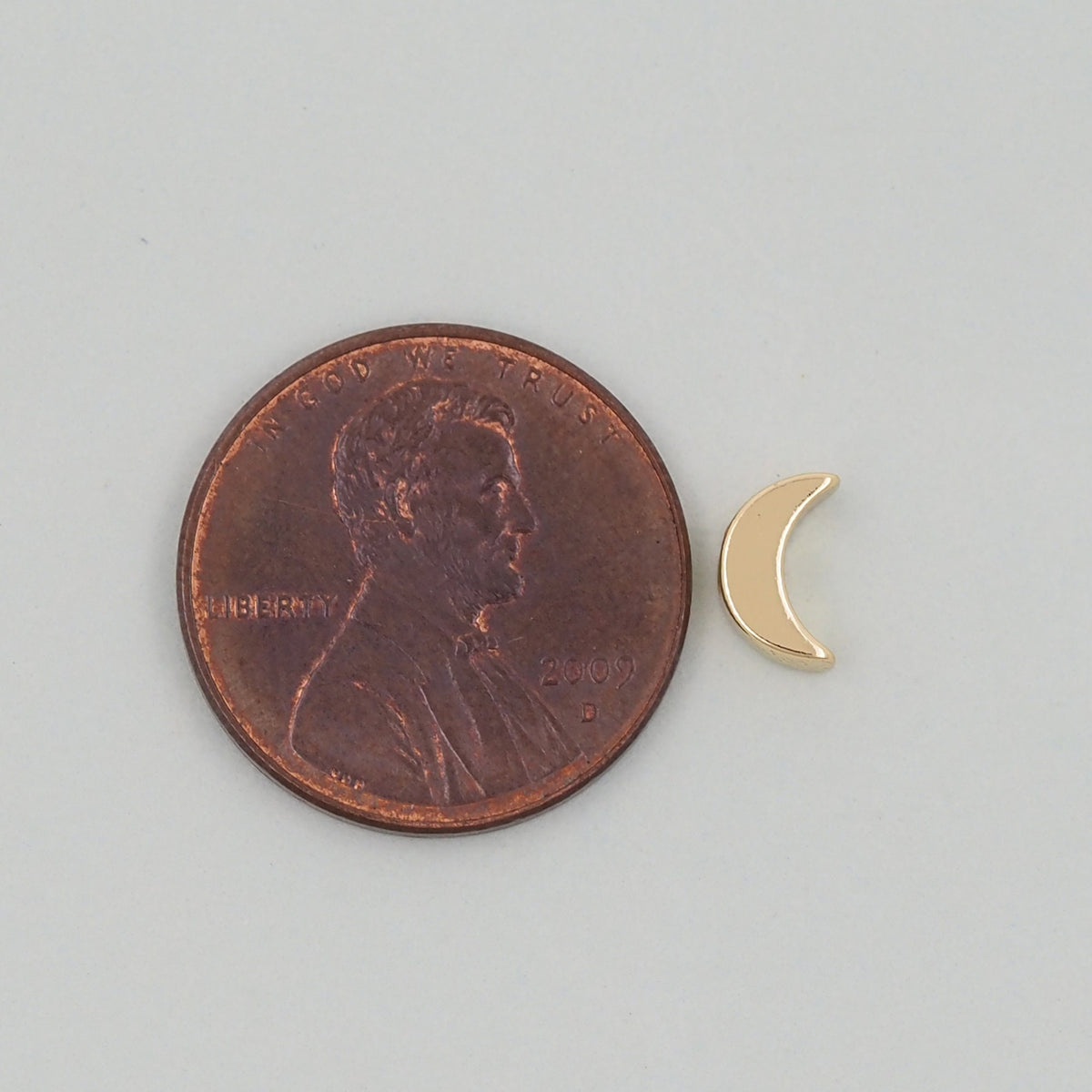 18K Gold Filled Moon Charm Pendant for Jewelry Making