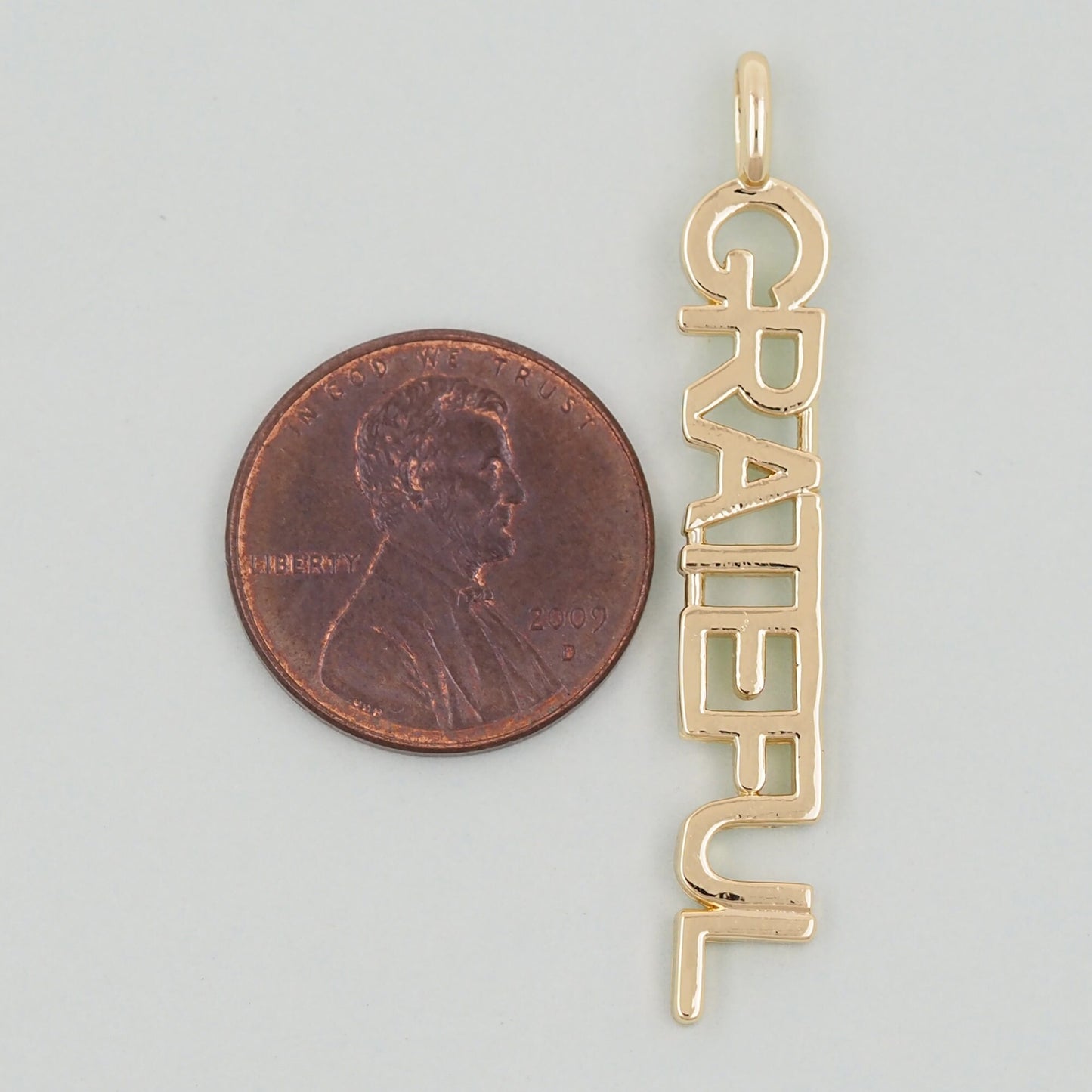 Gold letter Charms,18K Gold Fille grateful Pendant,grateful Charm Bracelet Necklace for DIY Jewelry Making Supply