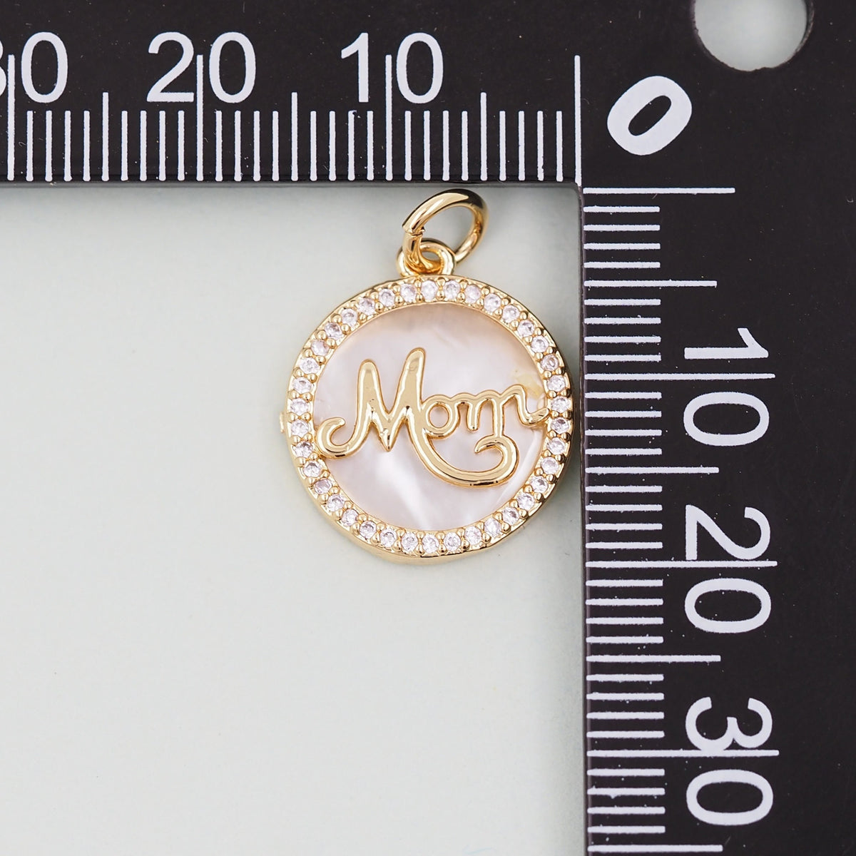 18K Gold Filled Shell Charm Pendant for Jewelry Making