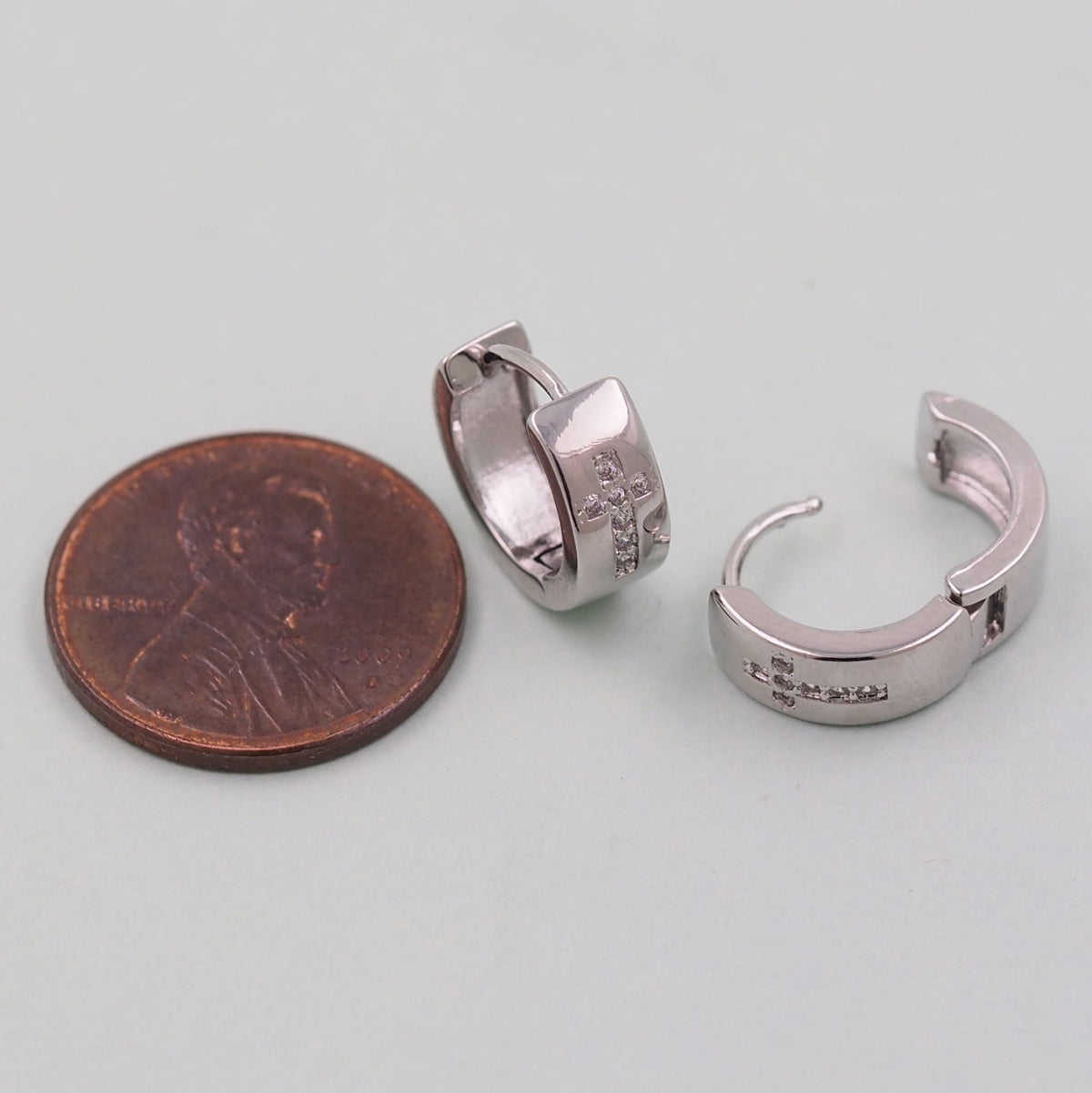 18K Gold Filled Cross Huggie Hoop Earrings for Jewelry Making