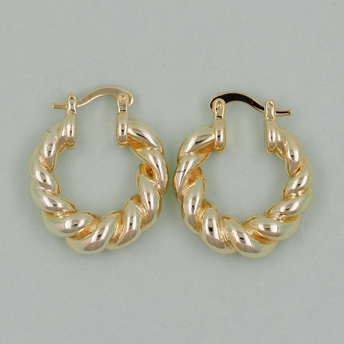 18K Gold Filled Huggie Hoop Earrings for Jewelry Making