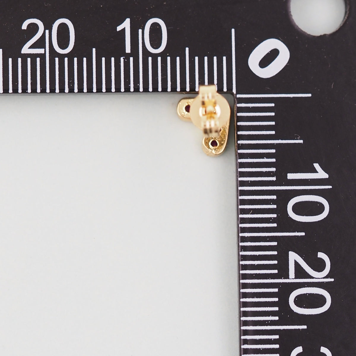 1pair 18K Gold Filled Heart Earrings,Gold Earrings,Dainty Earrings