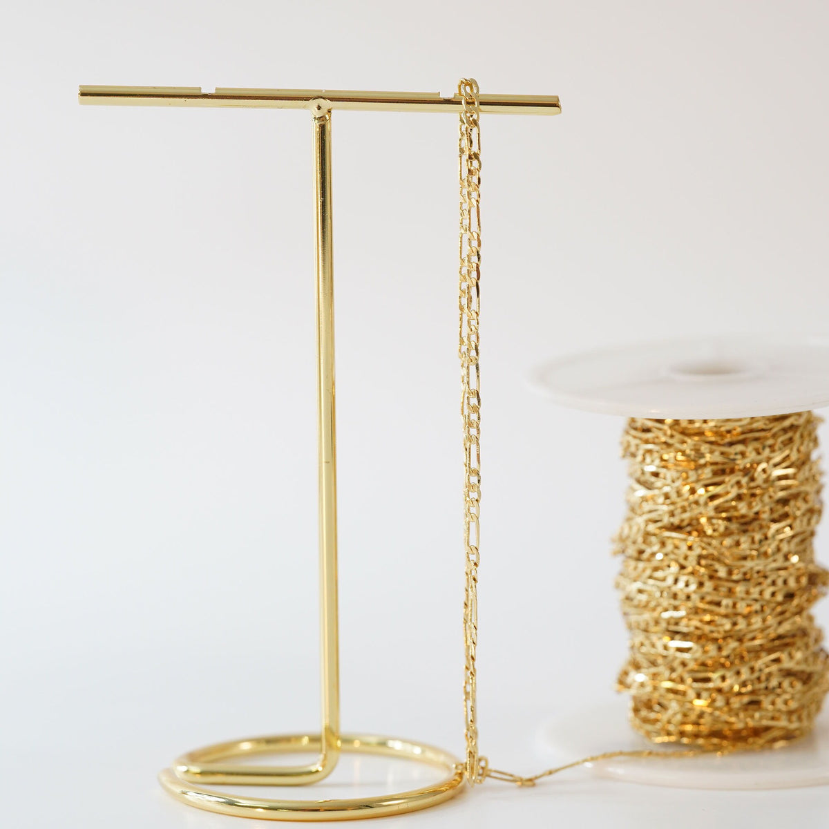 18K Gold Filled Curb Chain 2.5 mm, 3.28 ft for Jewelry Making