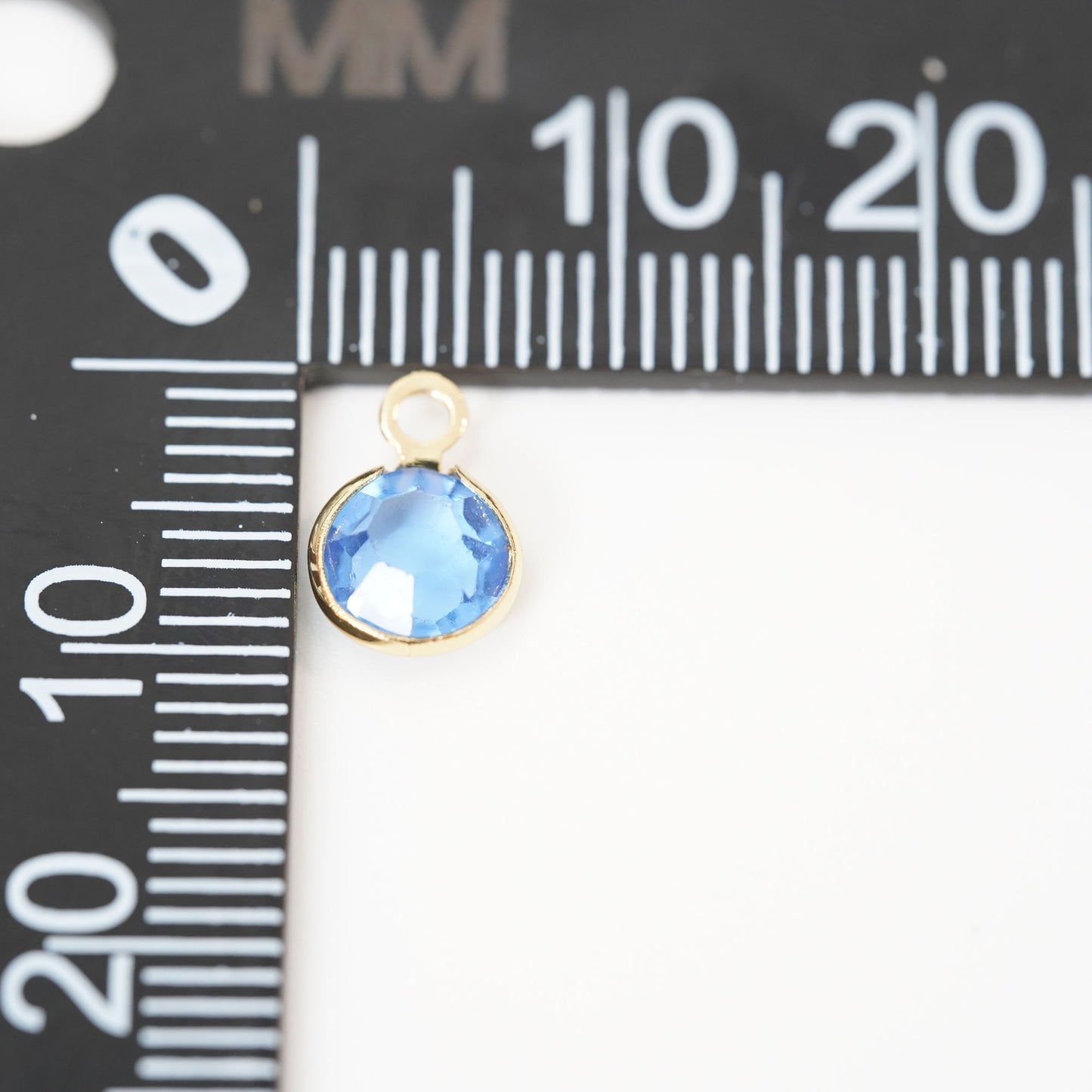 Gold Round Charms,18K Gold Filled Round crystal Pendant,Round Charm Bracelet Necklace for DIY Jewelry Making Supply