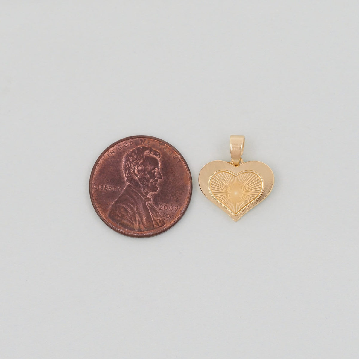 Gold Heart Charms,18K Gold Filled Heart Pendant,Heart Charm Bracelet Necklace for DIY Jewelry Making Supply
