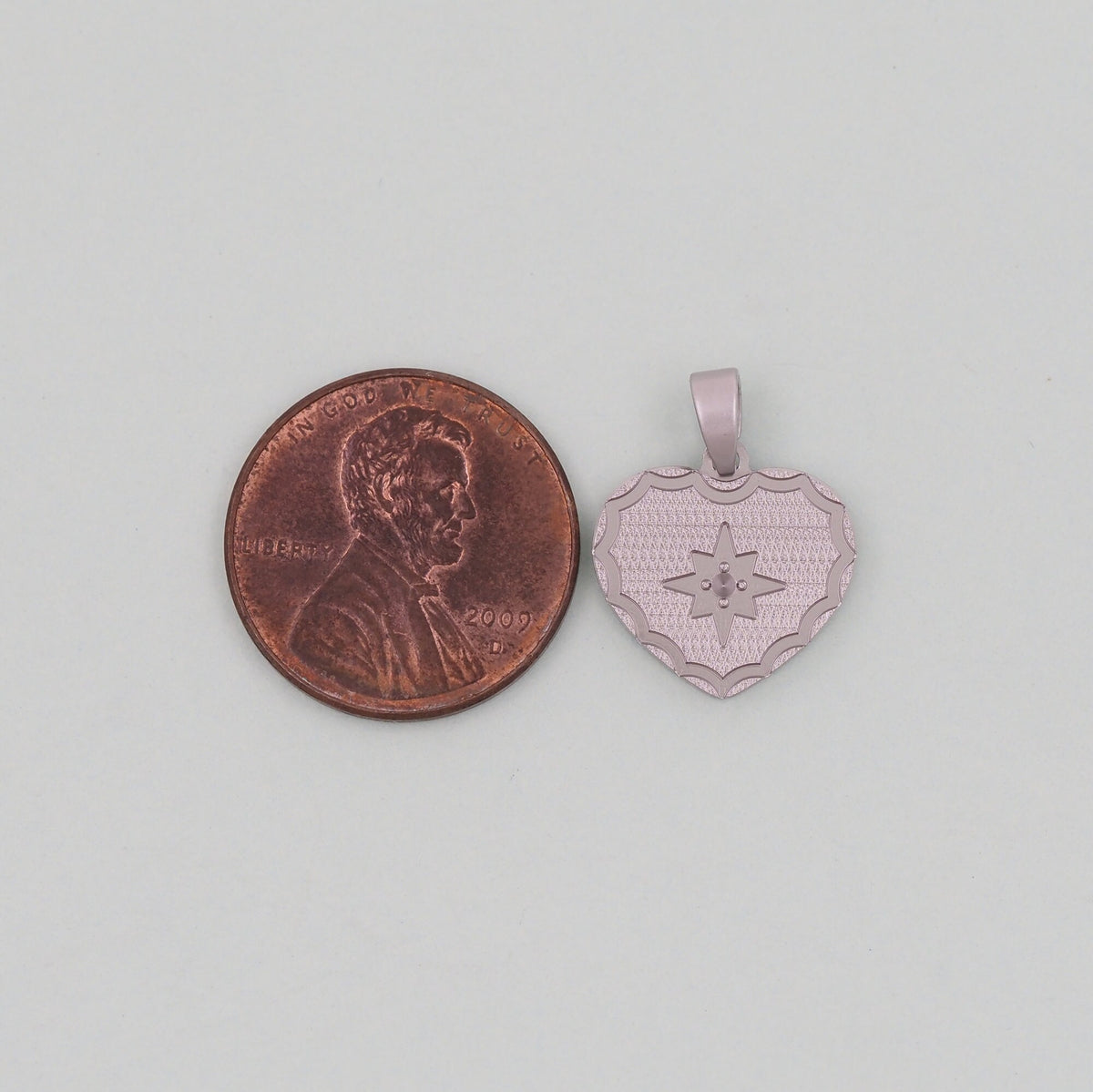 18K Gold Filled Heart Charm Pendant for Jewelry Making