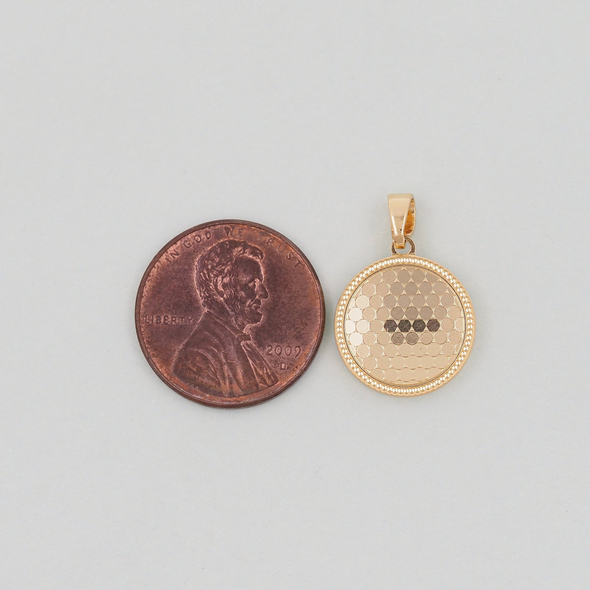 Gold Round Charms,18K Gold Filled Round Pendant,Round Charm Bracelet Necklace for DIY Jewelry Making Supply