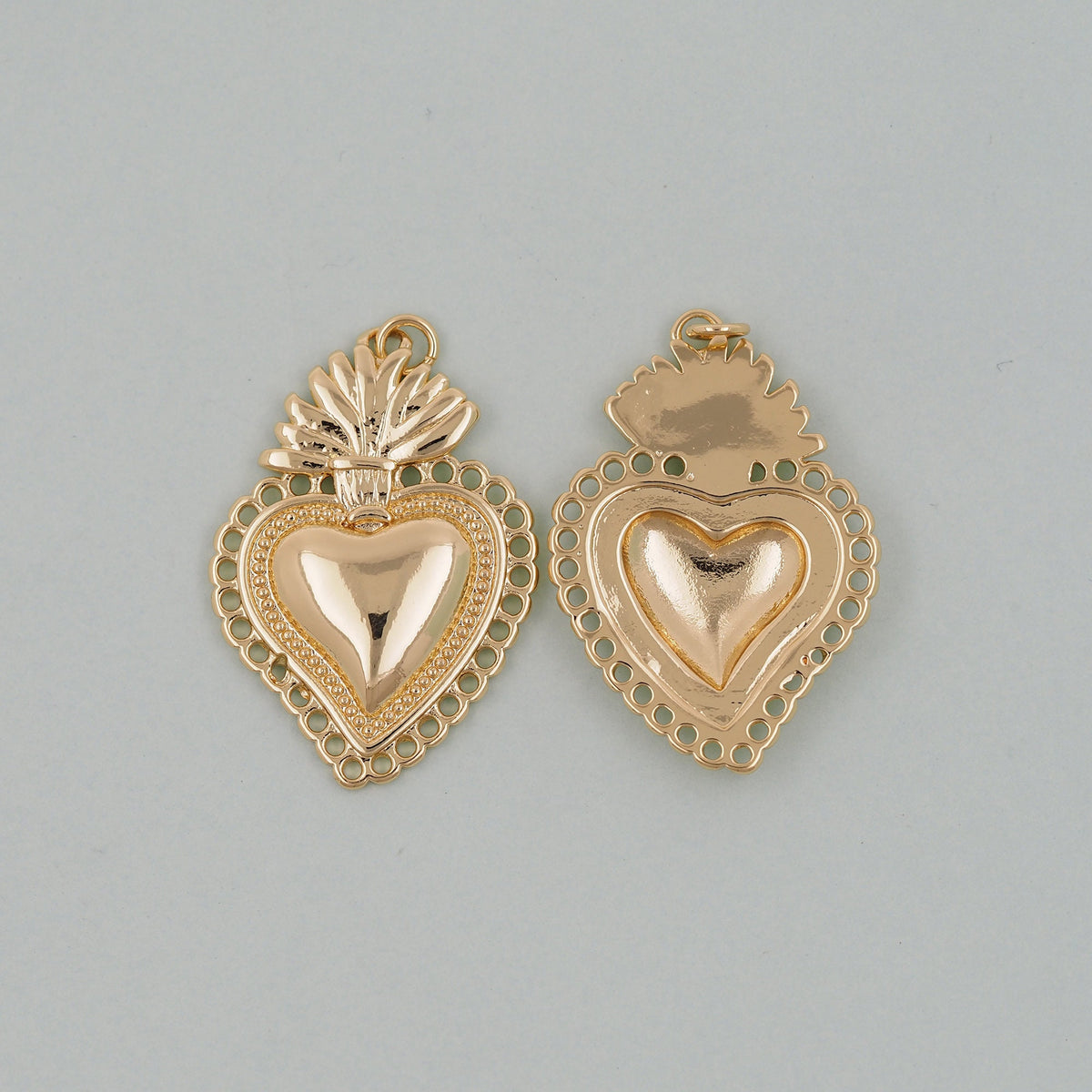 Gold sacred Heart Charms,18K Gold Filled flame sacred heart Pendant,Religious Charm Bracelet Necklace for DIY Jewelry Making 