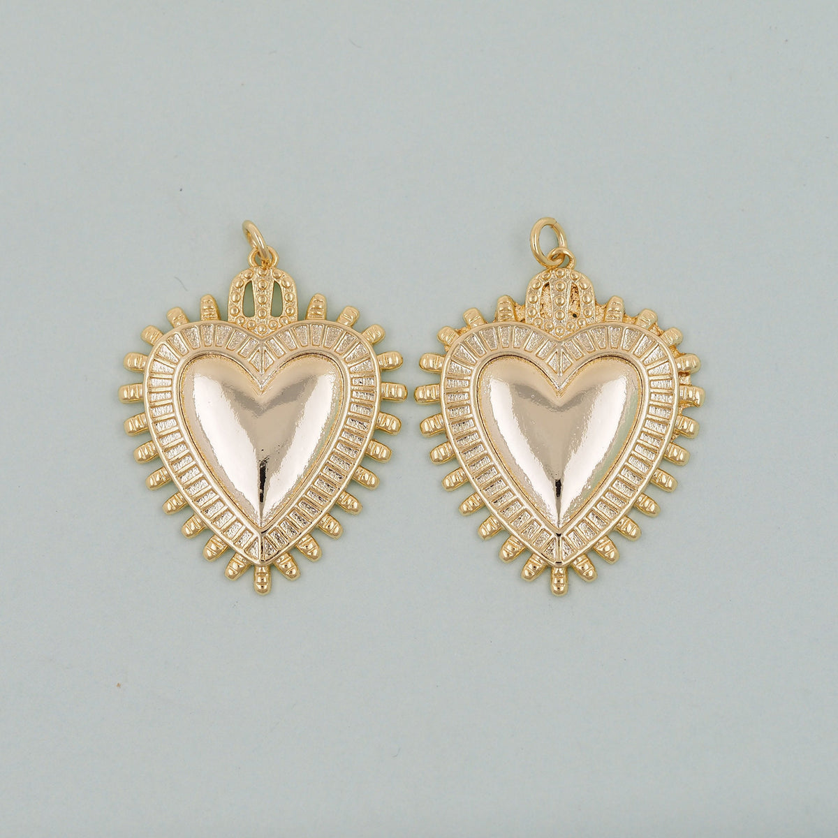 Gold sacred Heart Charms,18K Gold Filled flame sacred heart Pendant,Religious Charm Bracelet Necklace for DIY Jewelry Making 