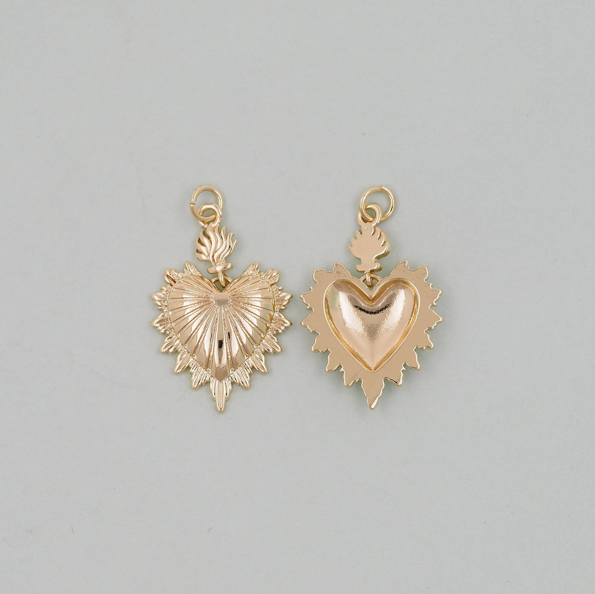 Gold sacred Heart Charms,18K Gold Filled flame sacred heart Pendant,Religious Charm Bracelet Necklace for DIY Jewelry Making 