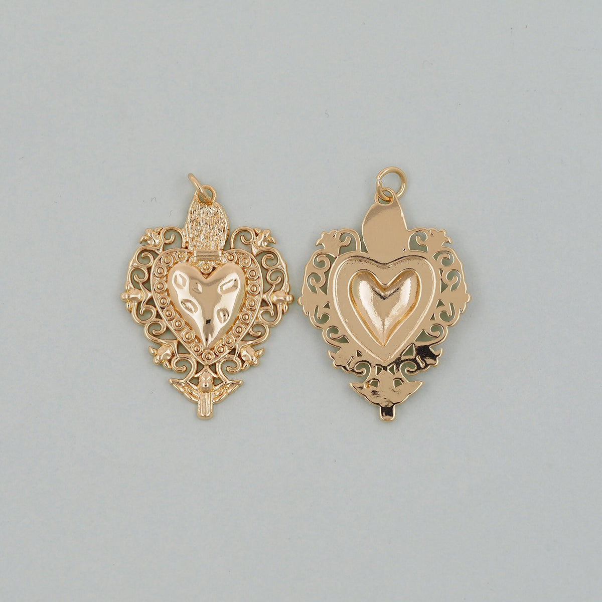 Gold sacred Heart Charms,18K Gold Filled flame sacred heart Pendant,Religious Charm Bracelet Necklace for DIY Jewelry Making 