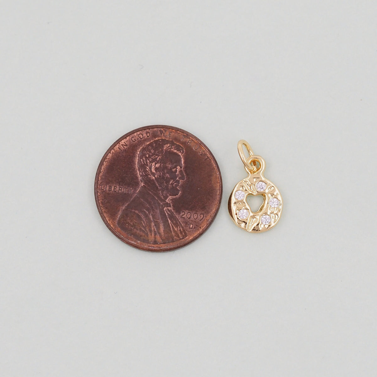 18K Gold Filled Hand Charm Pendant for Jewelry Making