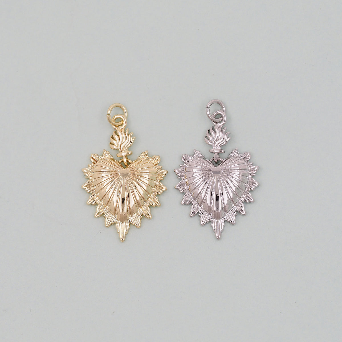 Gold sacred Heart Charms,18K Gold Filled flame sacred heart Pendant,Religious Charm Bracelet Necklace for DIY Jewelry Making 