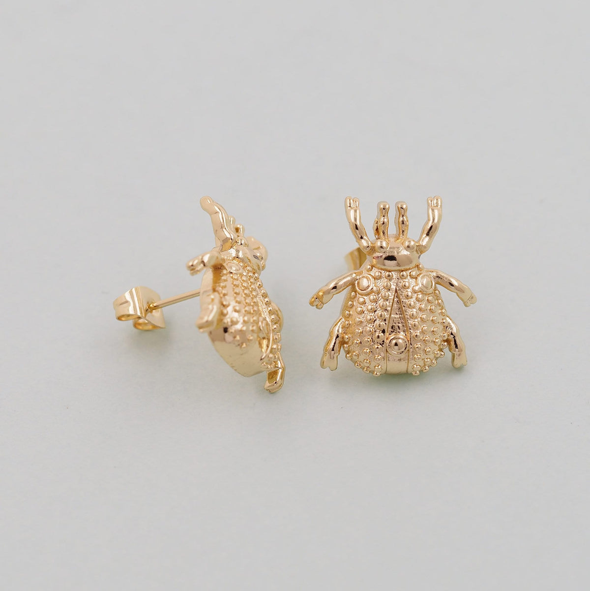 18K Gold Filled Bee Charm Pendant for Jewelry Making