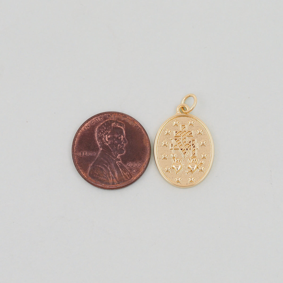 18K Gold Filled Sacred Heart Charm Pendant for Jewelry Making