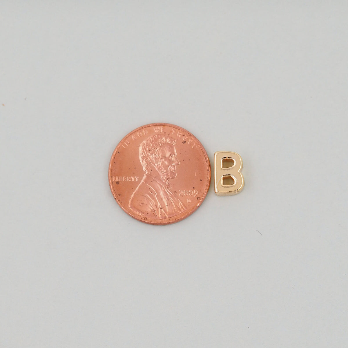 18K Gold Filled Letter Charm Pendant for Jewelry Making