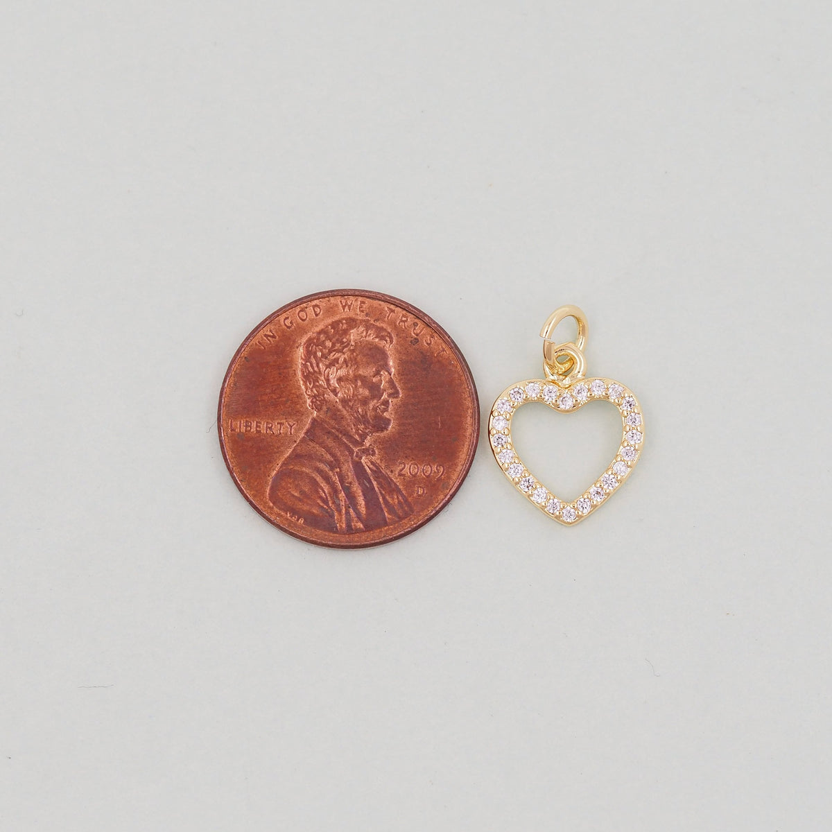 Gold Heart Charms,18K Gold Filled Heart Pendant,Tiny Heart Charm Bracelet Necklace for DIY Jewelry Making Supply